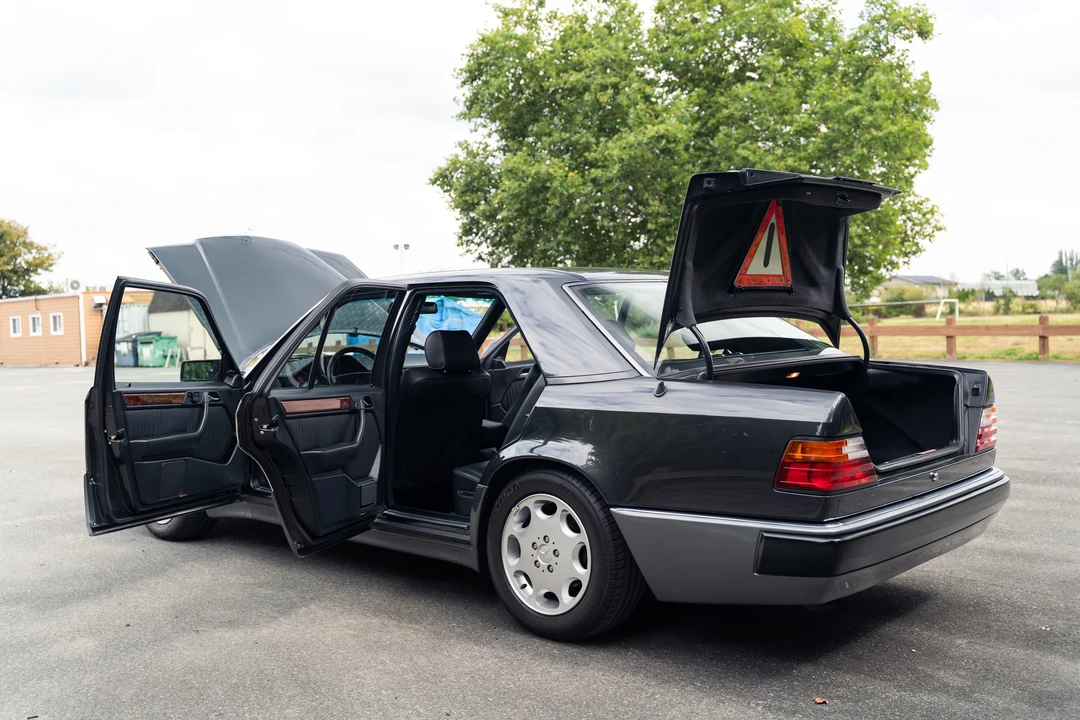 1992 Mercedes-Benz 500E & E500 - Image 22 of 31