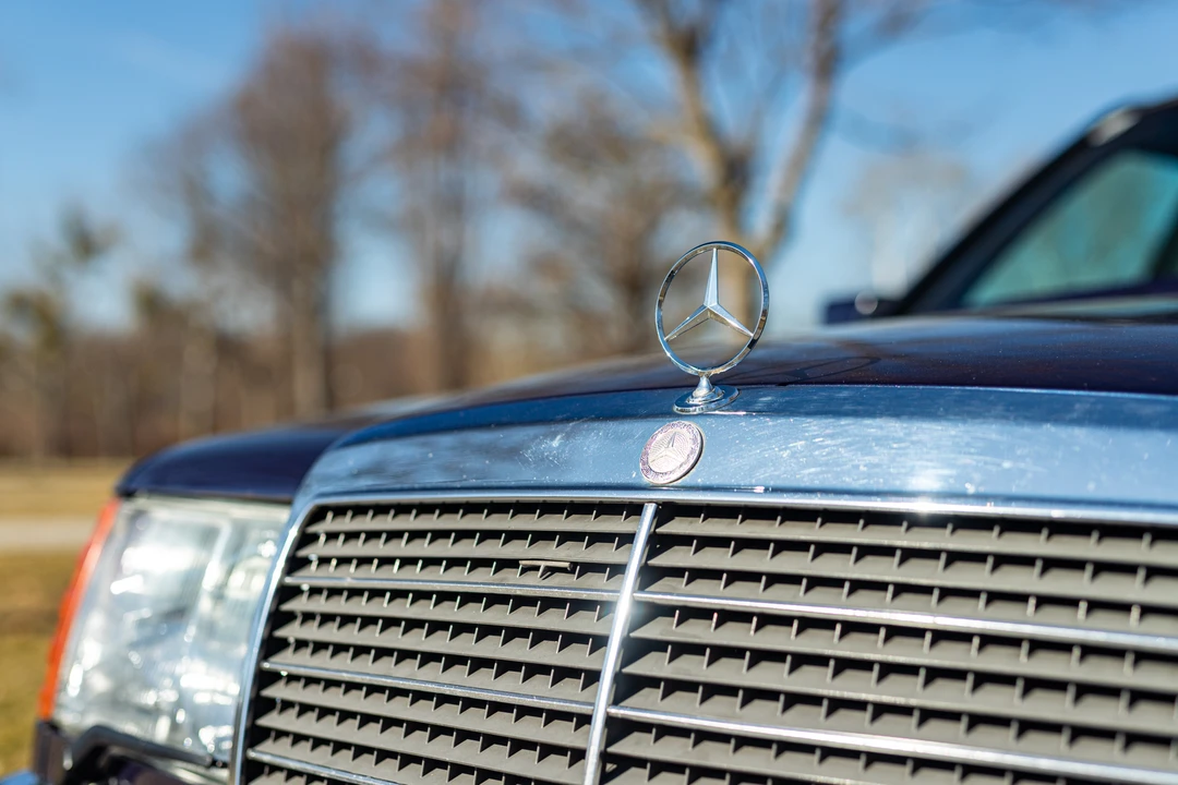 1992 Mercedes-Benz W124 E-Class - Image 17 of 31