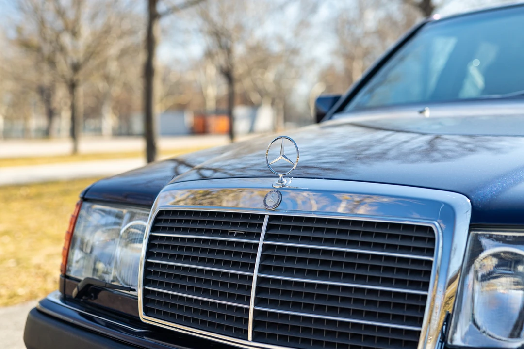1992 Mercedes-Benz W124 E-Class - Image 26 of 31