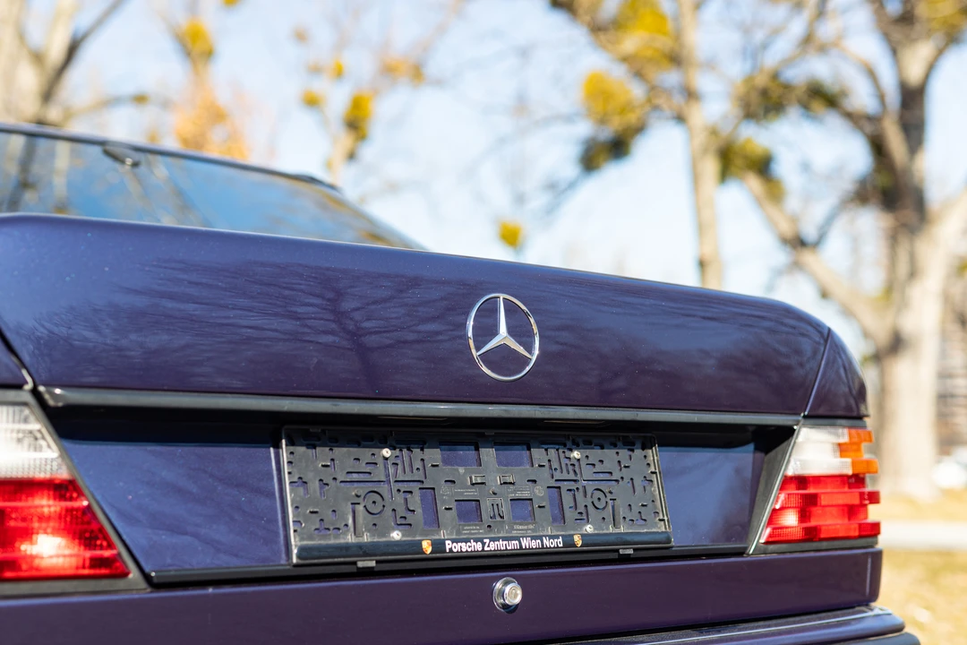 1992 Mercedes-Benz W124 E-Class - Image 31 of 31