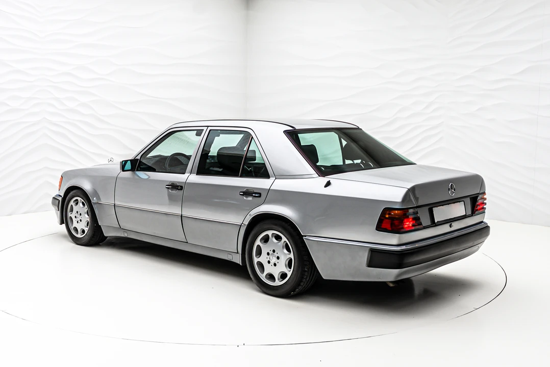 1992 Mercedes-Benz 500E & E500 - Image 5 of 31