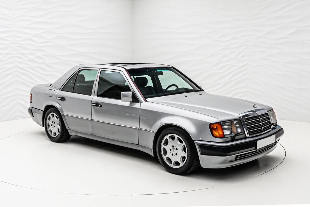 1992 Mercedes-Benz 500E & E500 - Image 9 of 31
