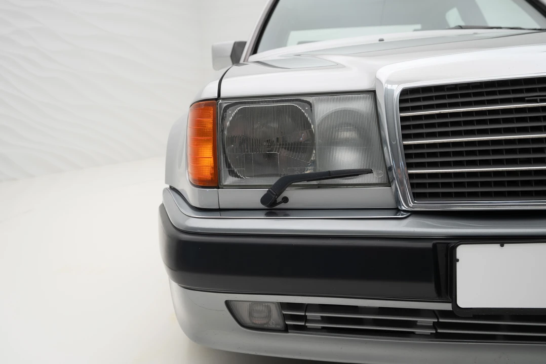 1992 Mercedes-Benz 500E & E500 - Image 27 of 31
