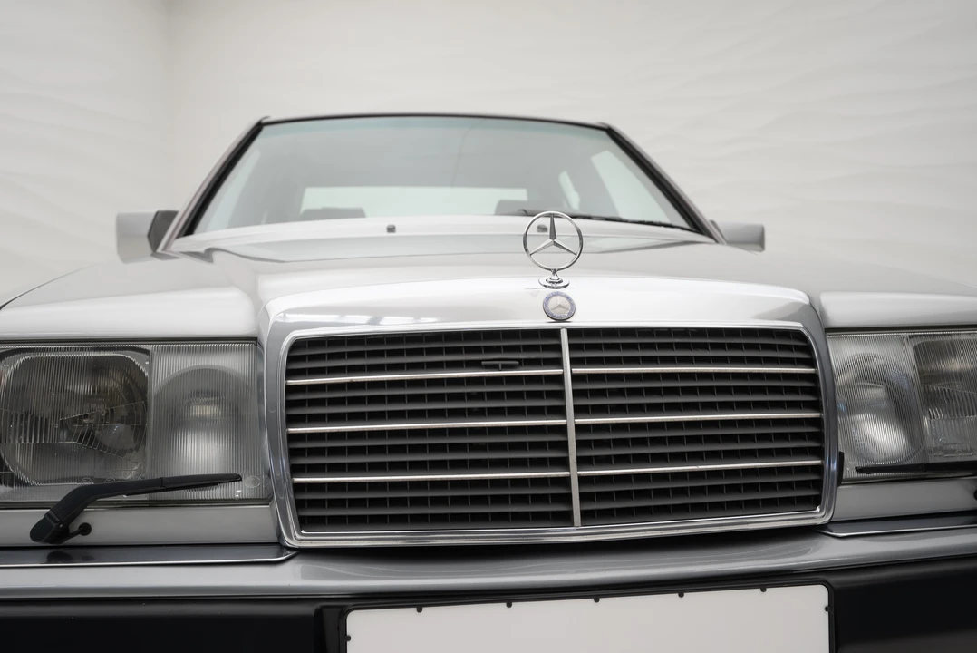 1992 Mercedes-Benz 500E & E500 - Image 30 of 31
