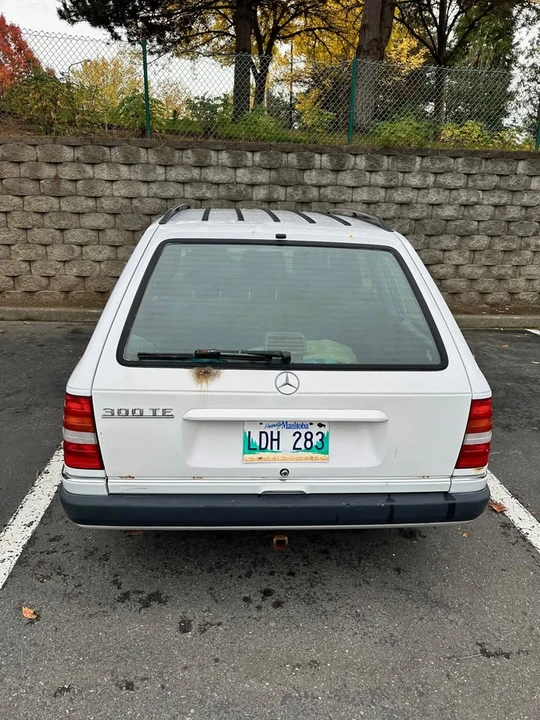 1992 Mercedes-Benz W124 E-Class - Image 7 of 17