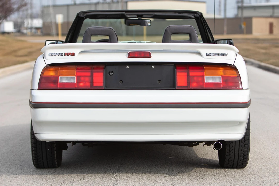 1992 Mercury Capri - Image 5 of 31