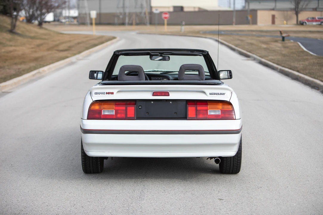 1992 Mercury Capri - Image 11 of 31