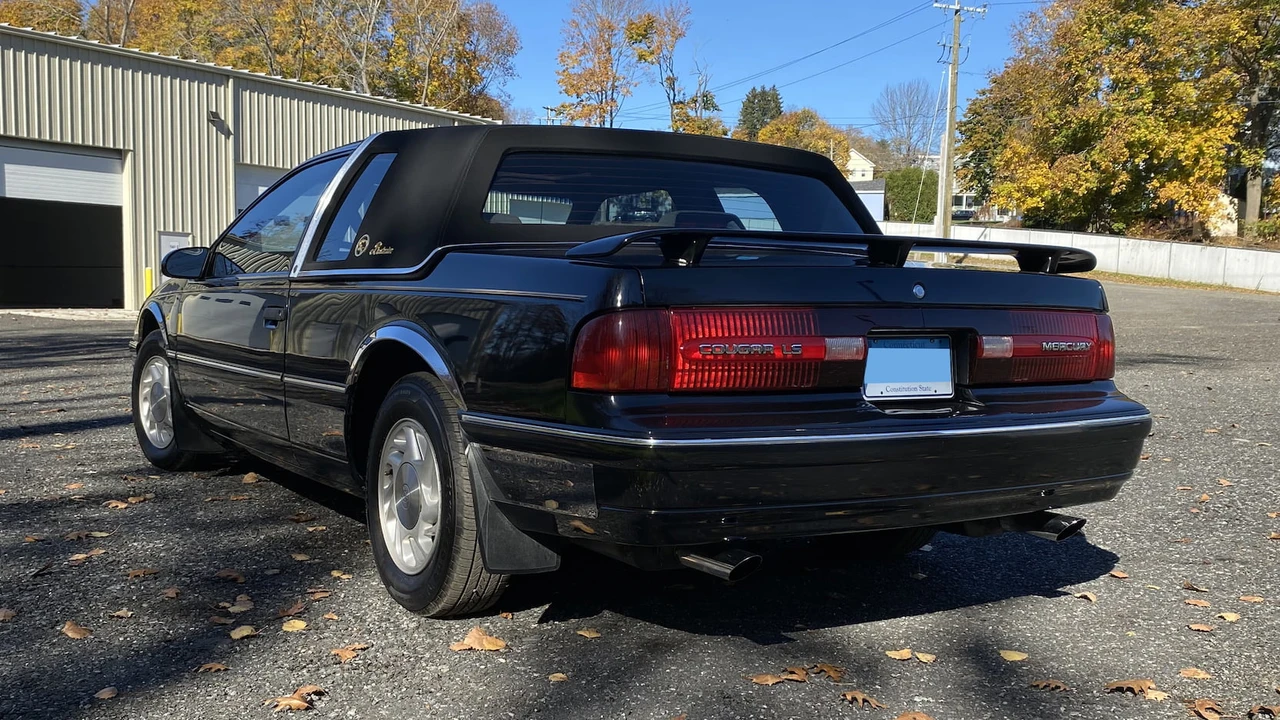 1992 Mercury Cougar 4th+ Gen - Image 2 of 11