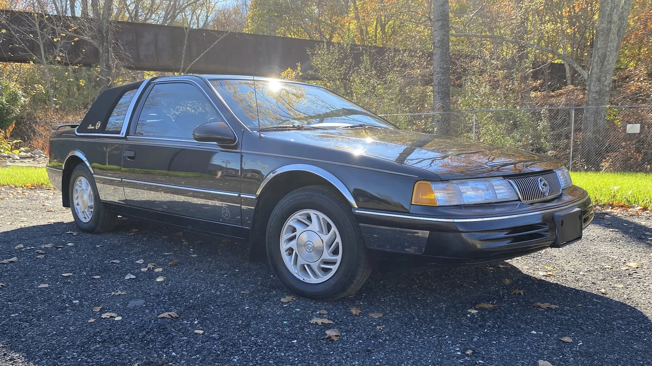 1992 Mercury Cougar 4th+ Gen - Image 11 of 11