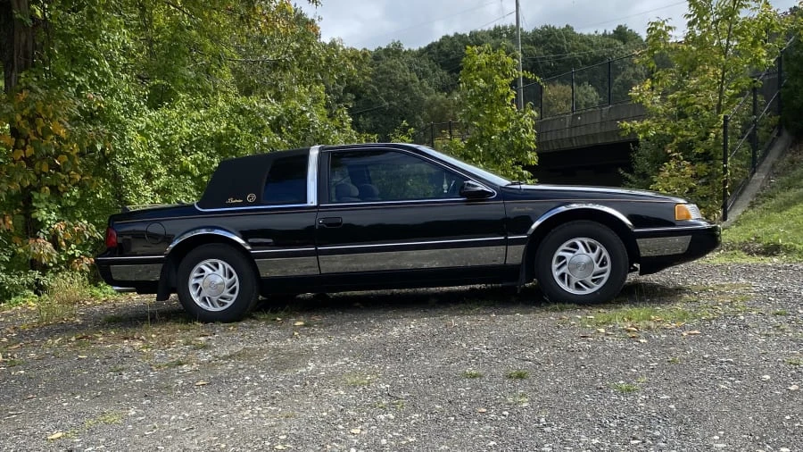 1992 Mercury Cougar 4th+ Gen - Image 7 of 31