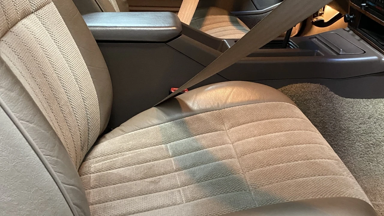 1992 Mercury Cougar 4th+ Gen - Image 6 of 11