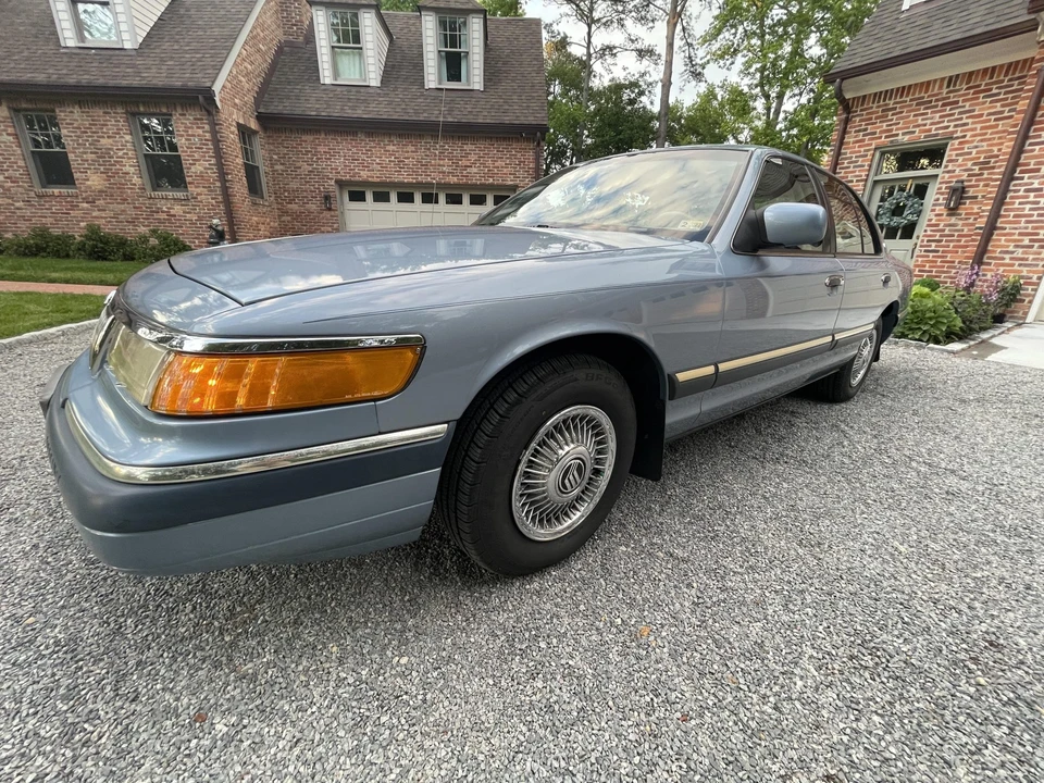 1992 Mercury Grand Marquis - Image 20 of 31