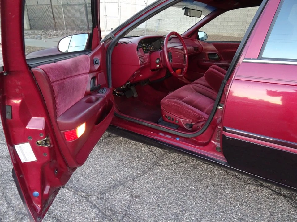 1992 Mercury Sable - Image 31 of 31