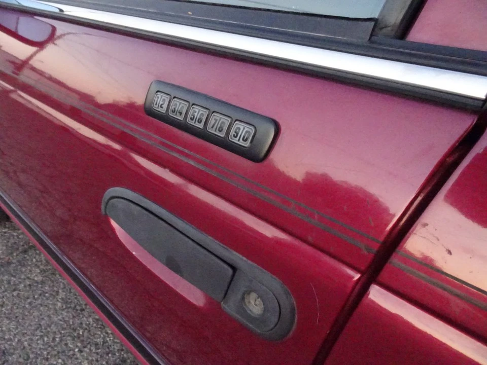 1992 Mercury Sable - Image 21 of 31