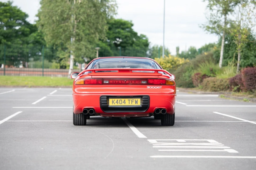 1992 Mitsubishi 3000GT Series 1 - Image 13 of 30