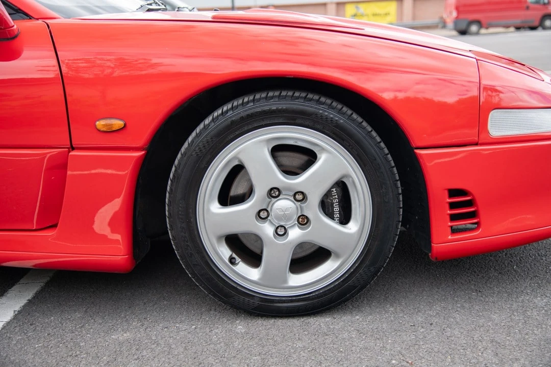 1992 Mitsubishi 3000GT Series 1 - Image 25 of 30