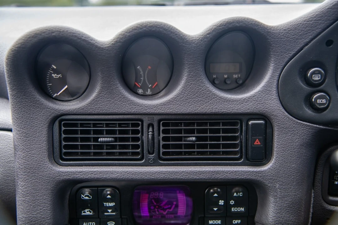 1992 Mitsubishi 3000GT Series 1 - Image 29 of 30