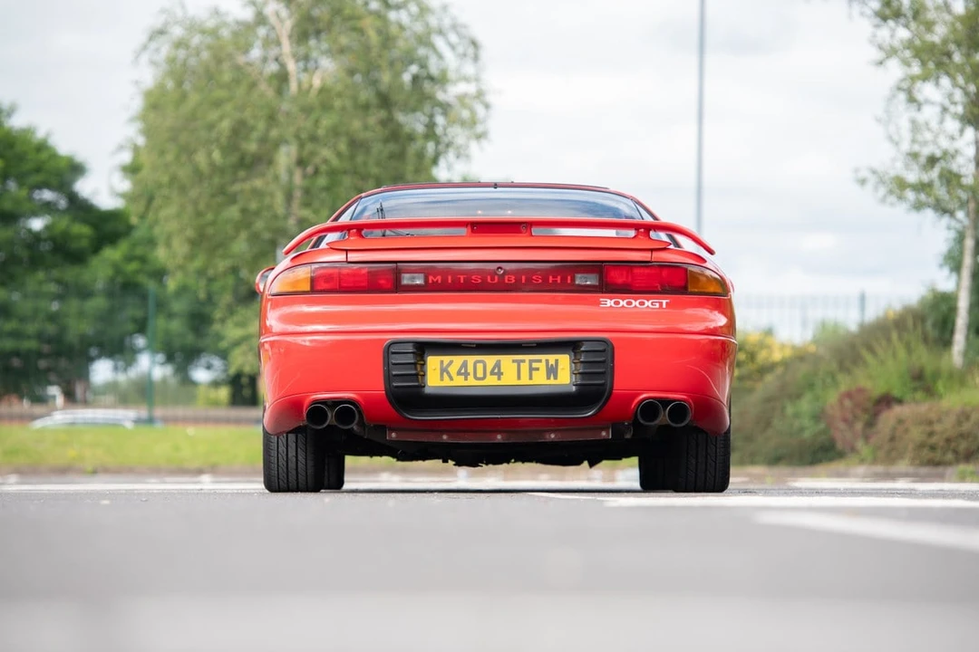1992 Mitsubishi 3000GT Series 1 - Image 15 of 30