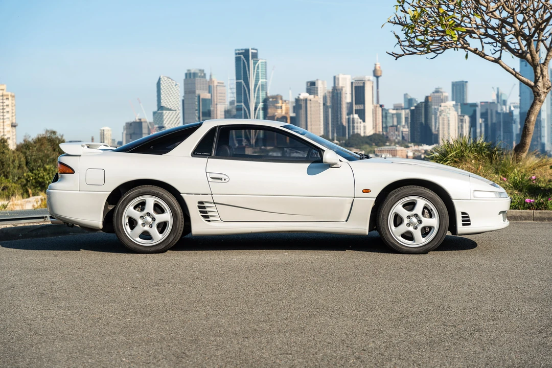 1996 Mitsubishi 3000GT Series 2 - Image 5 of 31