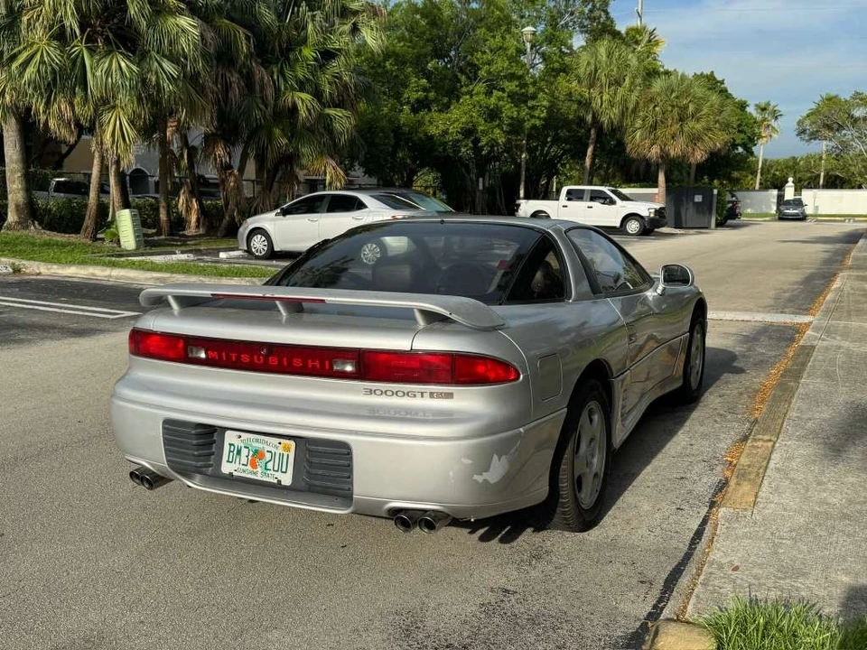 1992 Mitsubishi 3000GT Series 1 - Image 2 of 21
