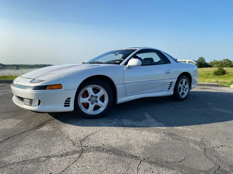 1992 Mitsubishi 3000GT Series 1 - Image 2 of 31
