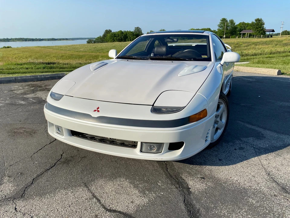1992 Mitsubishi 3000GT Series 1 - Image 4 of 31