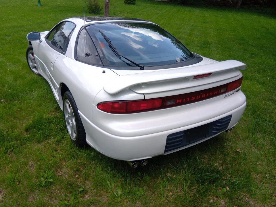 1992 Mitsubishi 3000GT Series 1 - Image 13 of 31