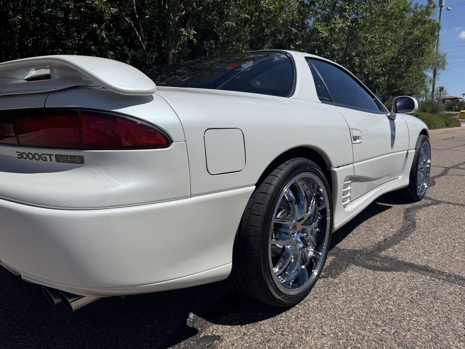 1992 Mitsubishi 3000GT Series 1 - Image 25 of 31