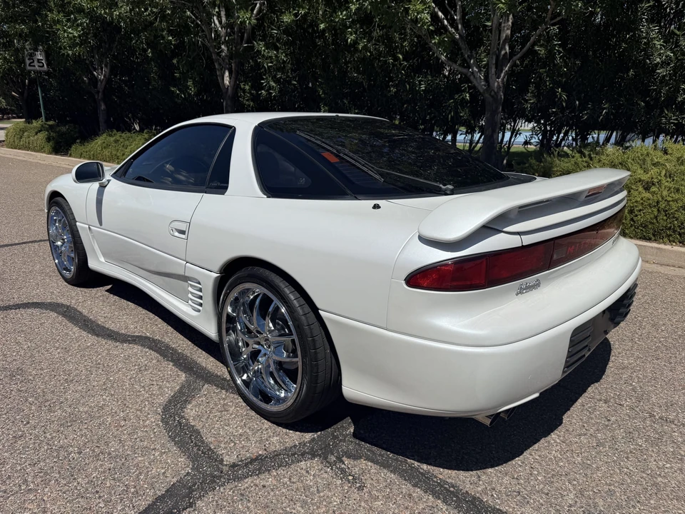 1992 Mitsubishi 3000GT Series 1 - Image 16 of 31