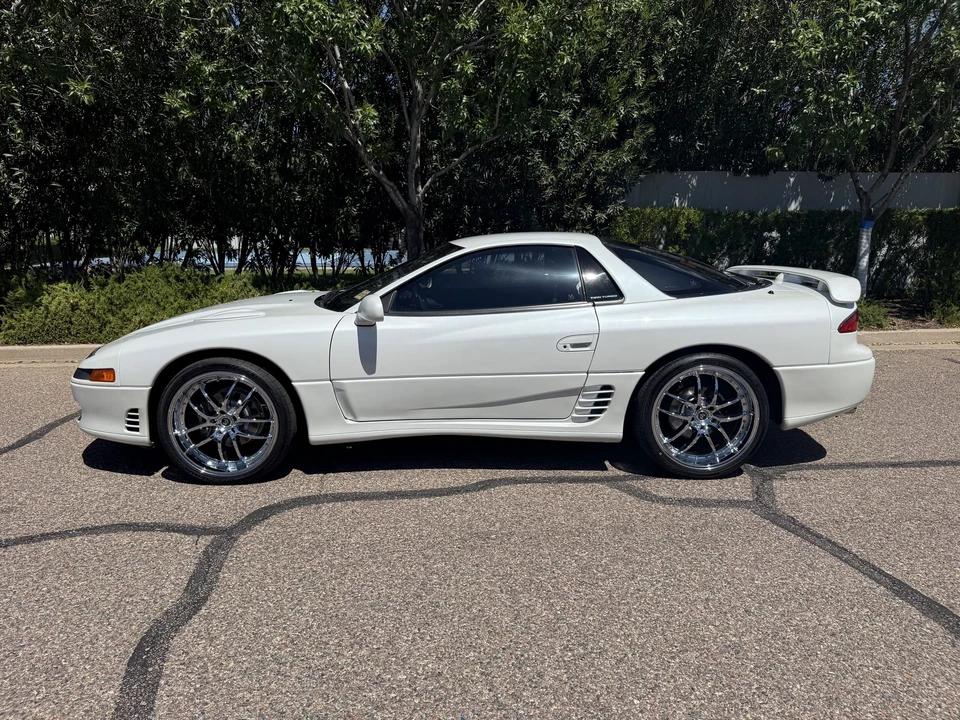 1992 Mitsubishi 3000GT Series 1 - Image 21 of 31