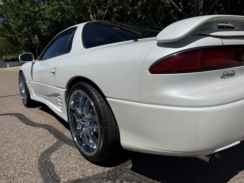 1992 Mitsubishi 3000GT Series 1 - Image 24 of 31