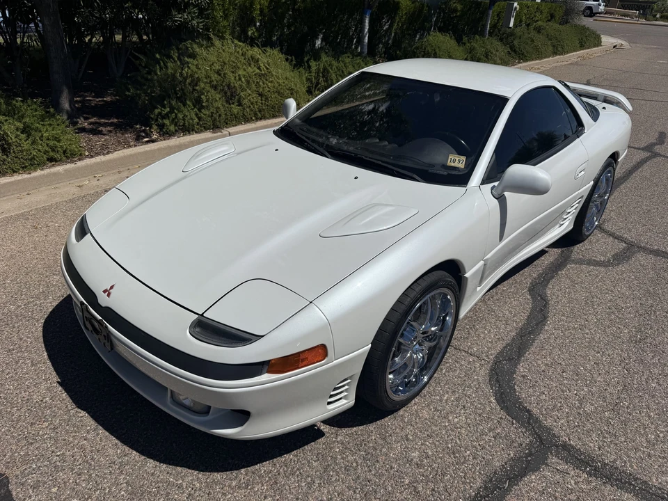 1992 Mitsubishi 3000GT Series 1 - Image 2 of 31
