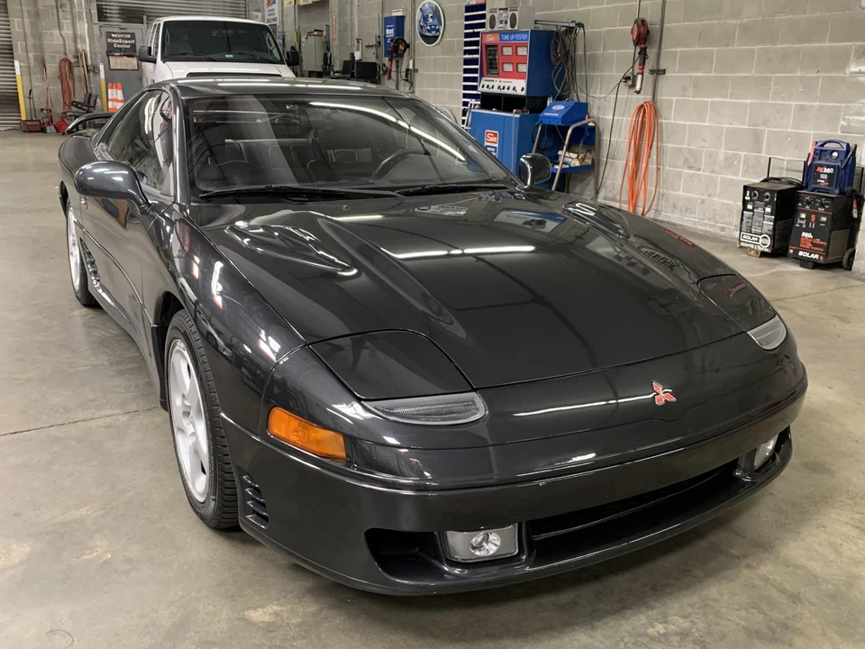 1992 Mitsubishi 3000GT Series 1 - Image 4 of 31