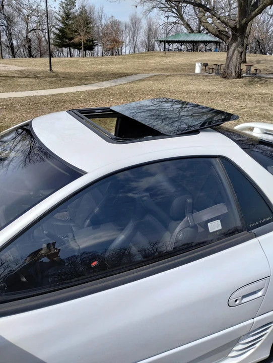 1992 Mitsubishi 3000GT Series 1 - Image 25 of 31