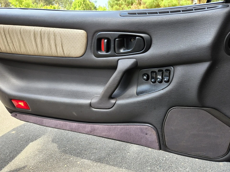 1992 Mitsubishi 3000GT Series 1 - Image 30 of 31
