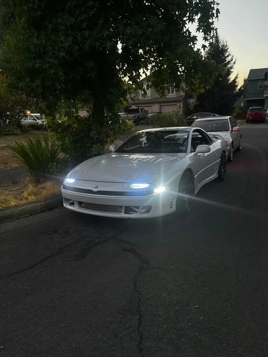 1992 Mitsubishi 3000GT Series 1 - Image 2 of 9