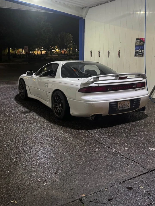 1992 Mitsubishi 3000GT Series 1 - Image 4 of 9