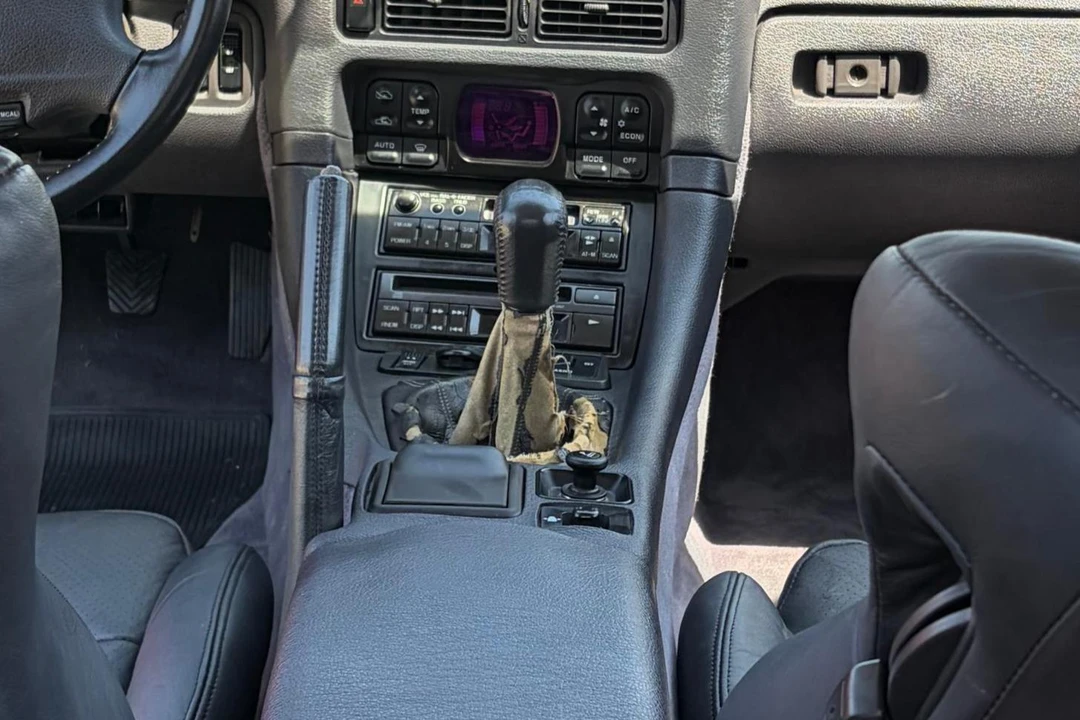 1992 Mitsubishi 3000GT Series 1 - Image 28 of 31