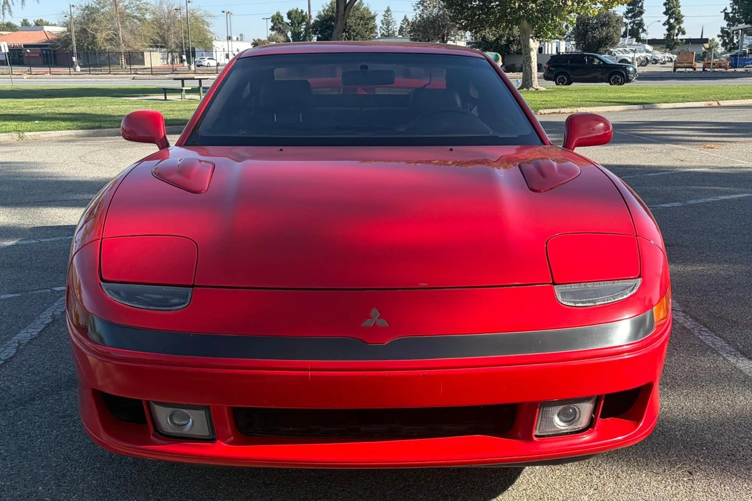 1992 Mitsubishi 3000GT Series 1 - Image 2 of 31