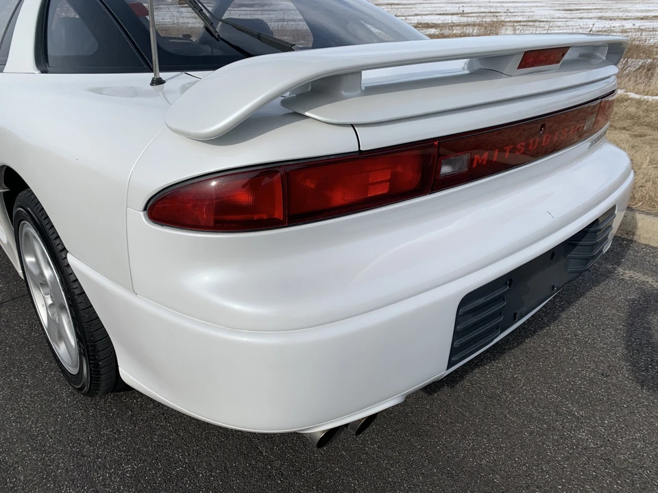 1992 Mitsubishi 3000GT Series 1 - Image 21 of 31