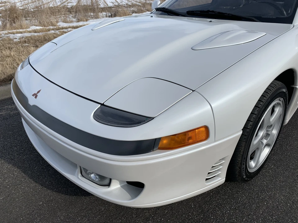 1992 Mitsubishi 3000GT Series 1 - Image 16 of 31