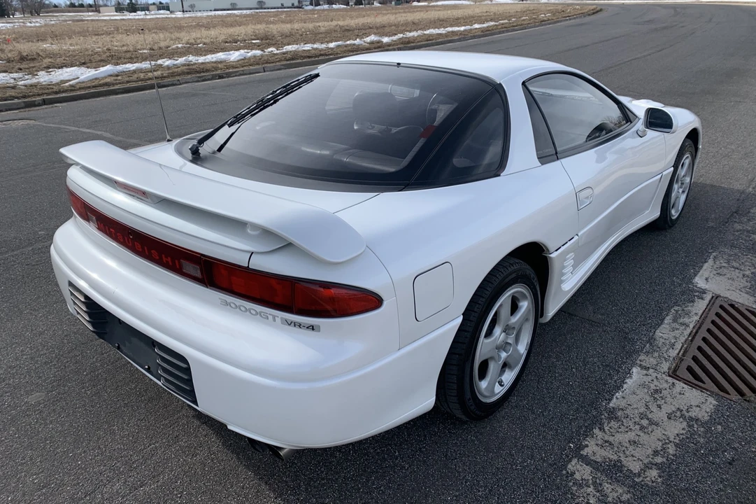1992 Mitsubishi 3000GT Series 1 - Image 8 of 31