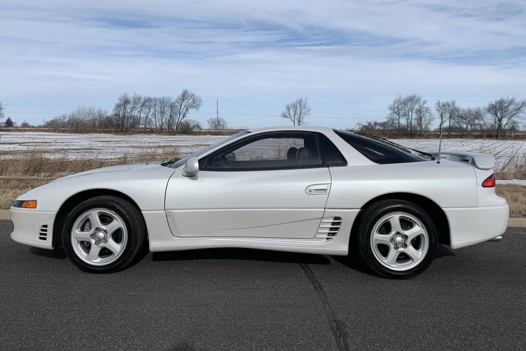 1992 Mitsubishi 3000GT Series 1 - Image 4 of 31