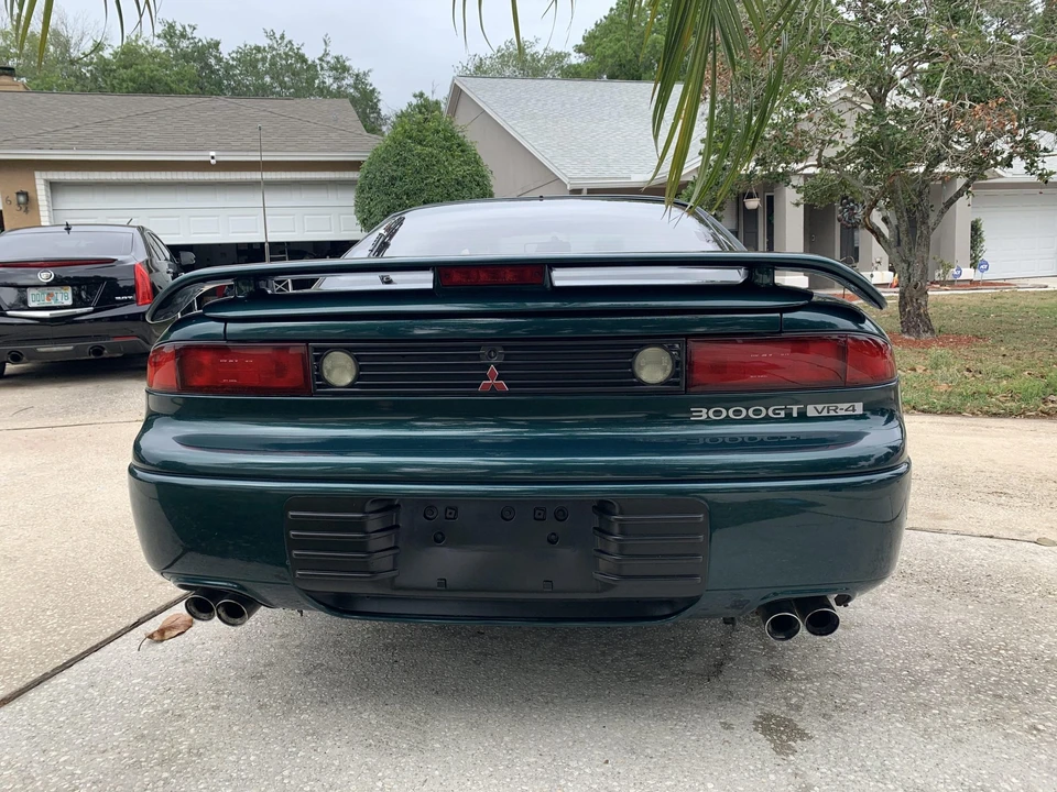 1992 Mitsubishi 3000GT Series 1 - Image 8 of 31