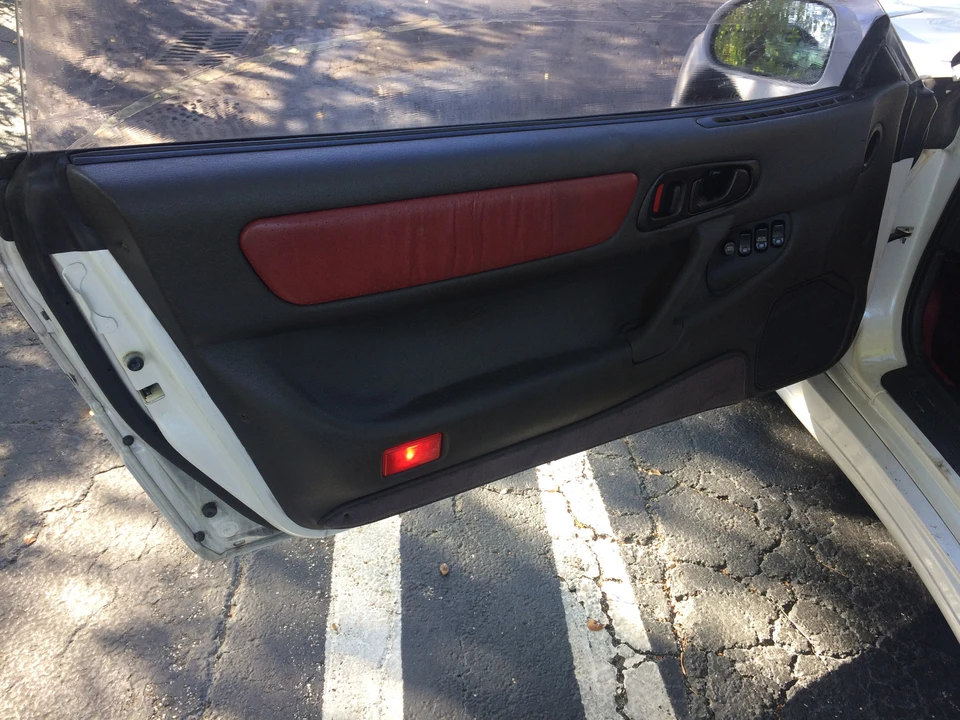 1992 Mitsubishi 3000GT Series 1 - Image 16 of 31