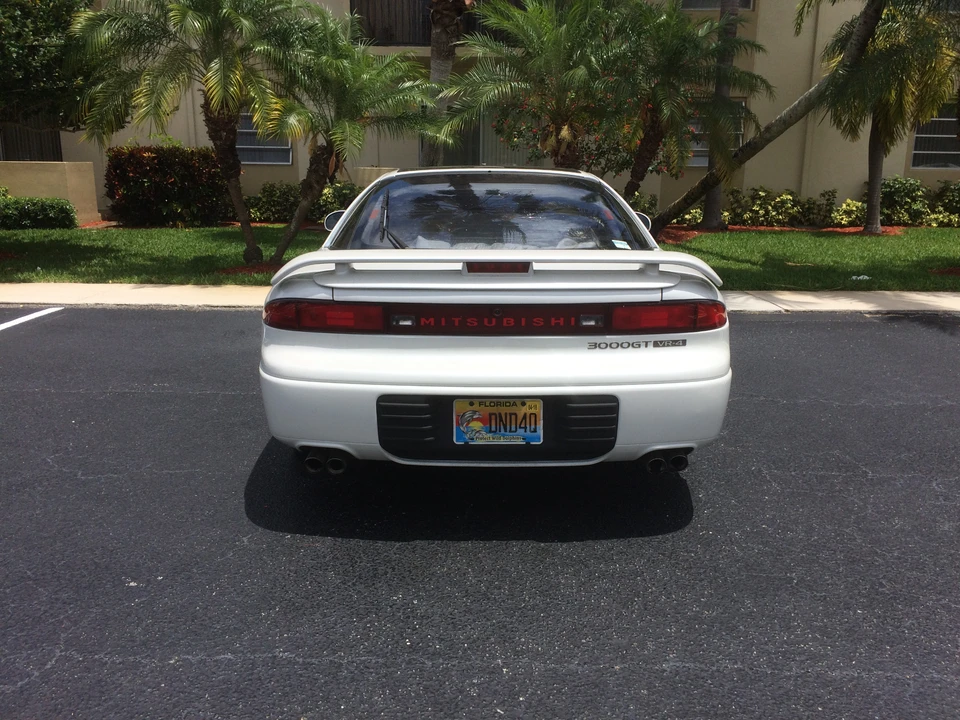 1992 Mitsubishi 3000GT Series 1 - Image 8 of 31