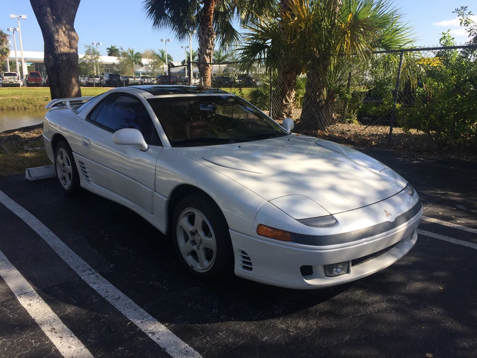 1992 Mitsubishi 3000GT Series 1 - Image 2 of 31
