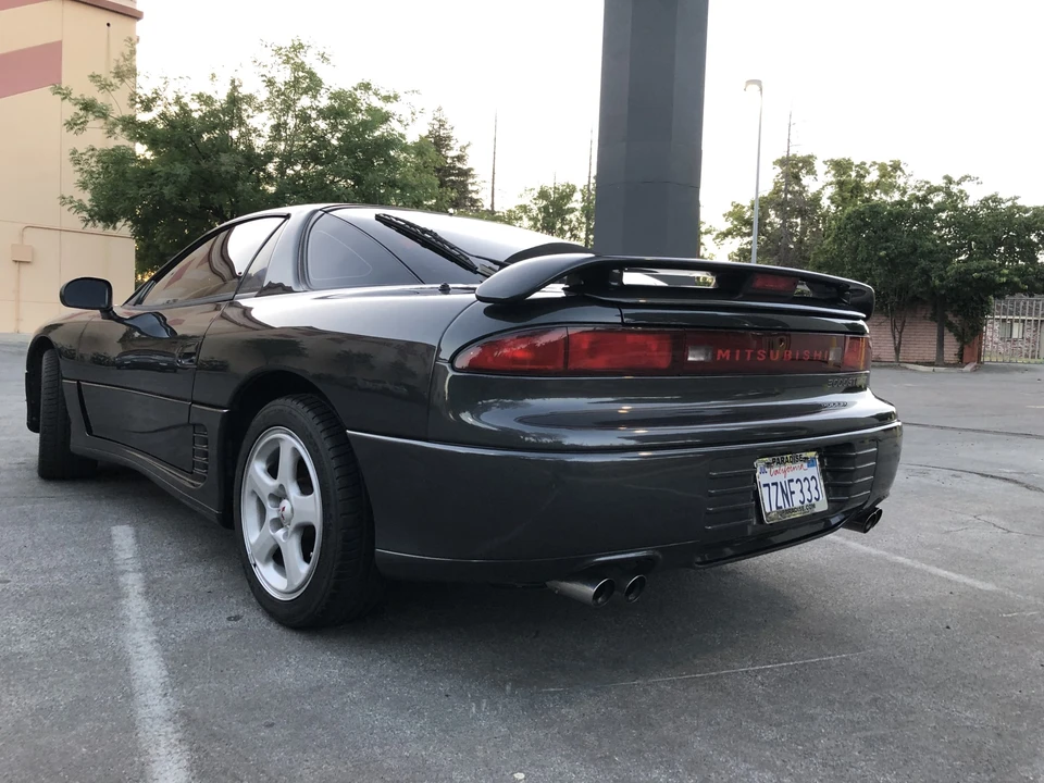 1992 Mitsubishi 3000GT Series 1 - Image 25 of 31