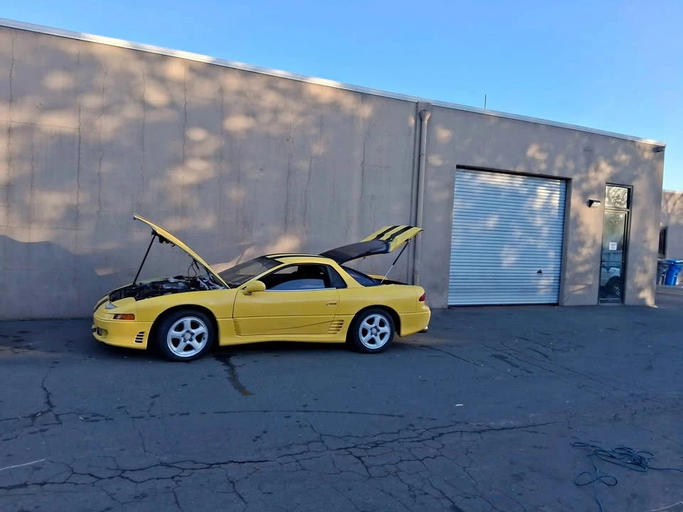 1992 Mitsubishi 3000GT Series 1 - Image 2 of 10
