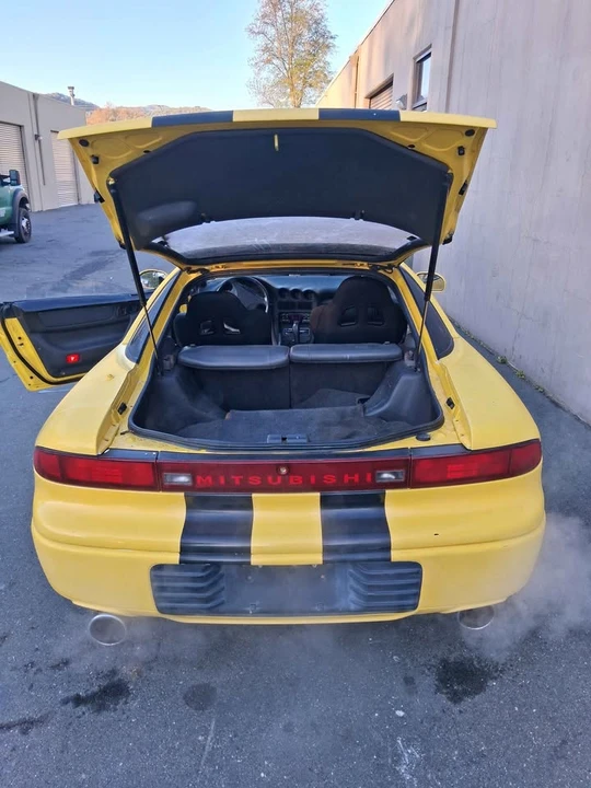 1992 Mitsubishi 3000GT Series 1 - Image 9 of 10